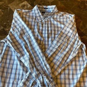 Men’s button down shirt. Size XXL